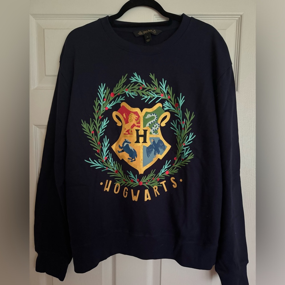 Hogwarts Harry Potter Adult Crewneck